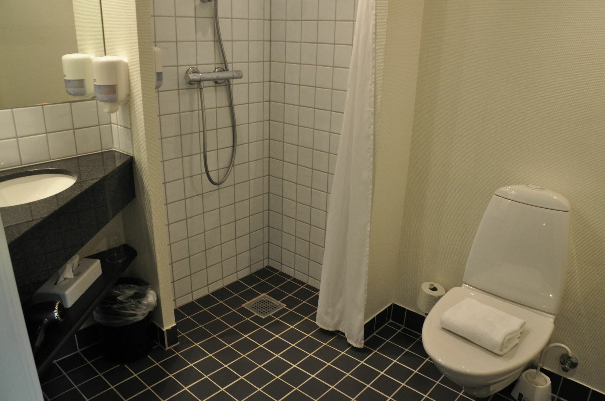 ホテル Huset ミゼルファート エクステリア 写真